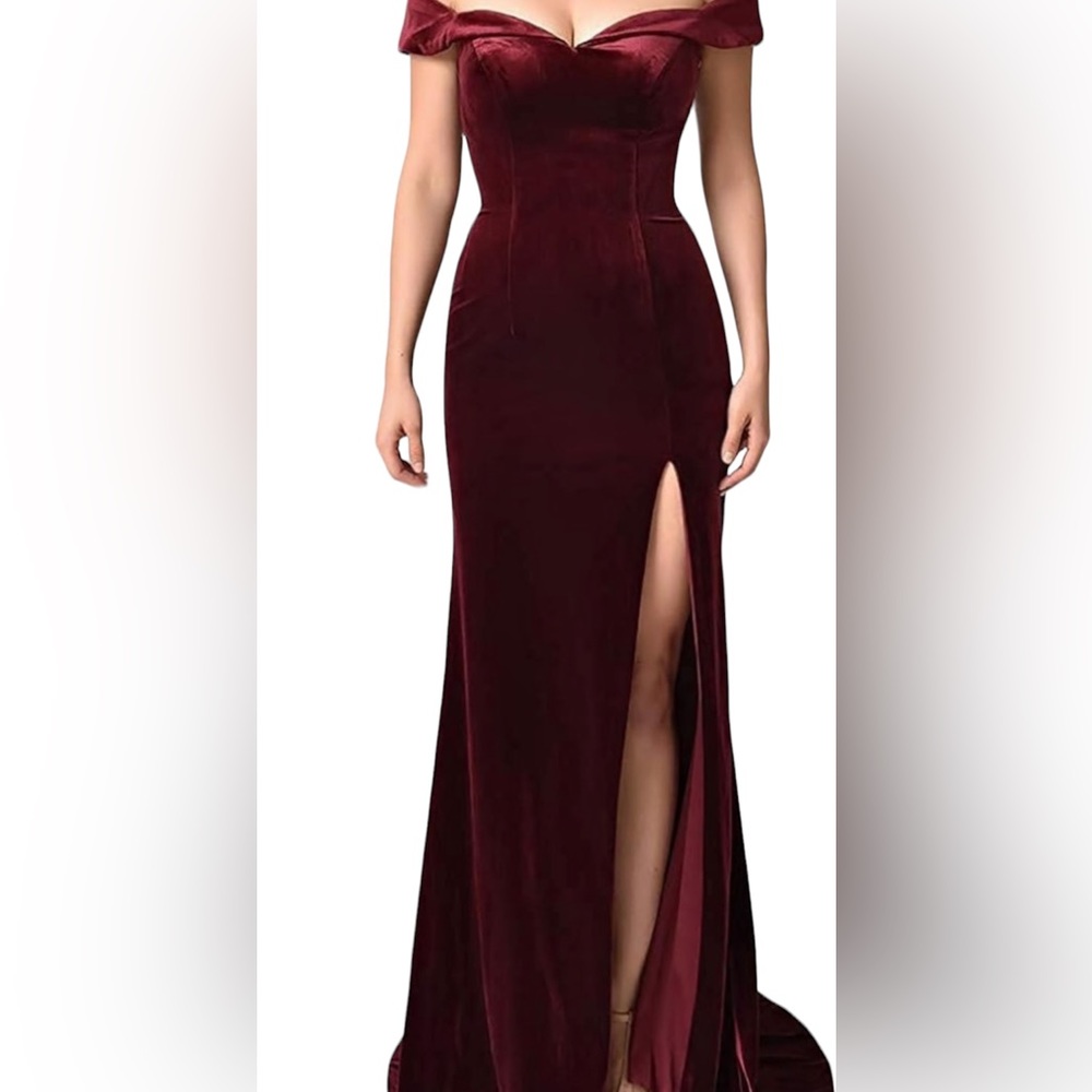 Custom Burgundy Velvet Evening Gown - Size: M